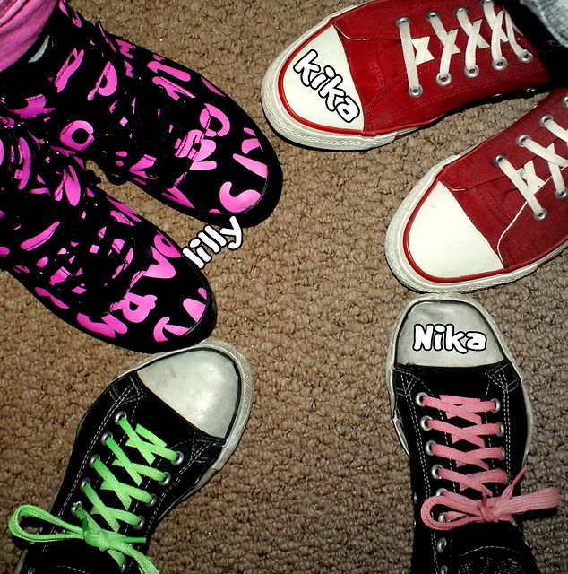 Us Shoes x]