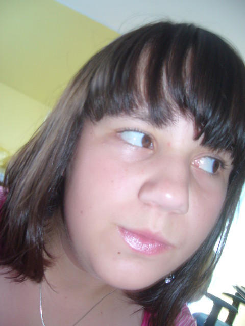 Haha ; * 