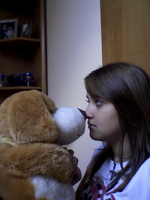 Daj noska ;**