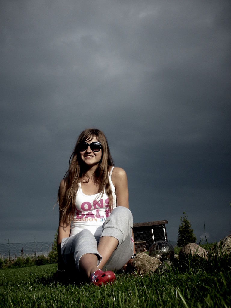 Monia