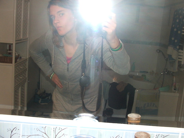 buzii ; ****