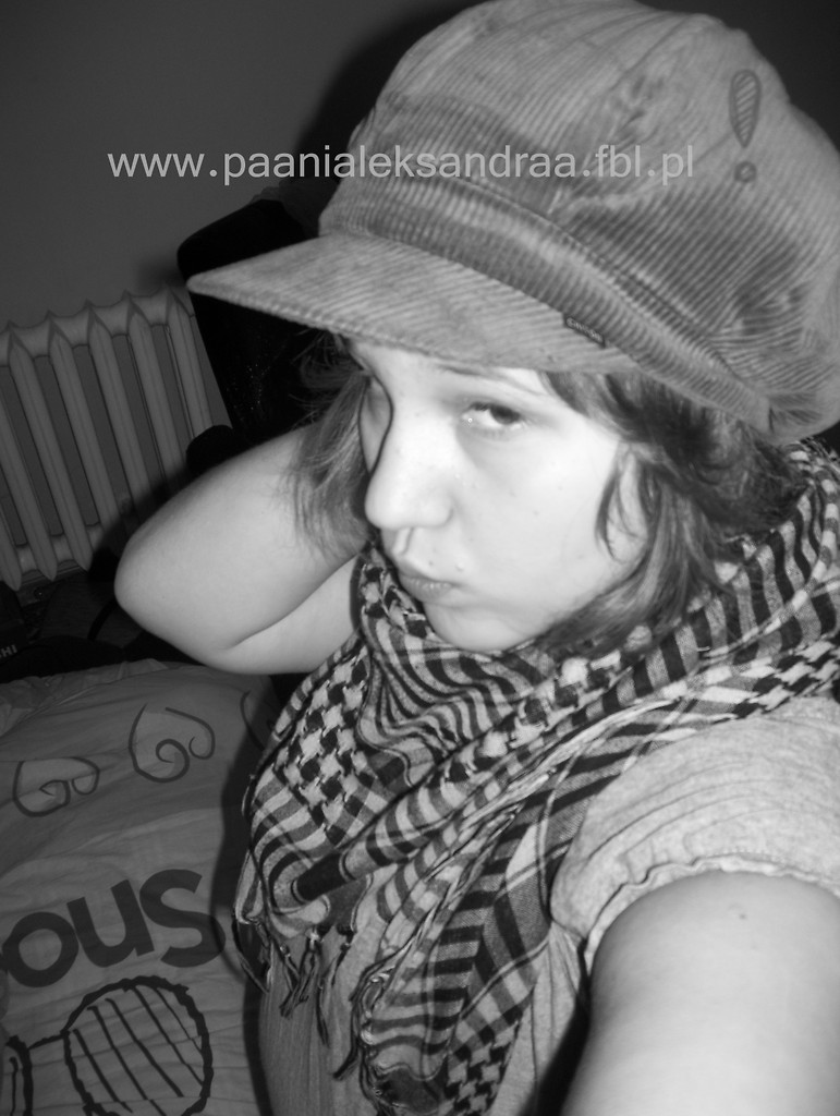 w czapie ; d . 