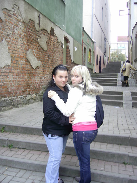 Z Ol;***