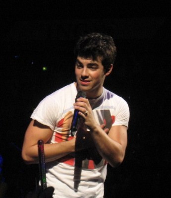 joe jonas