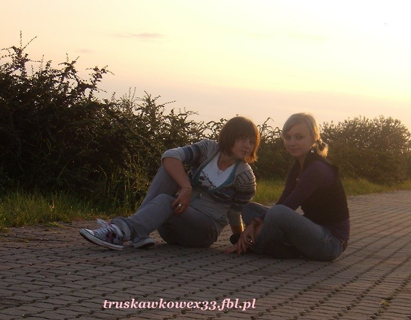 +Ona ta wariatka:*