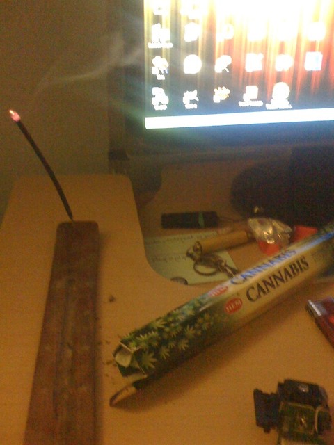 Kadzideka cannabis
