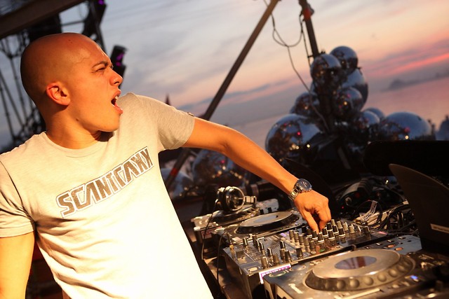 HEADHUNTERZ
