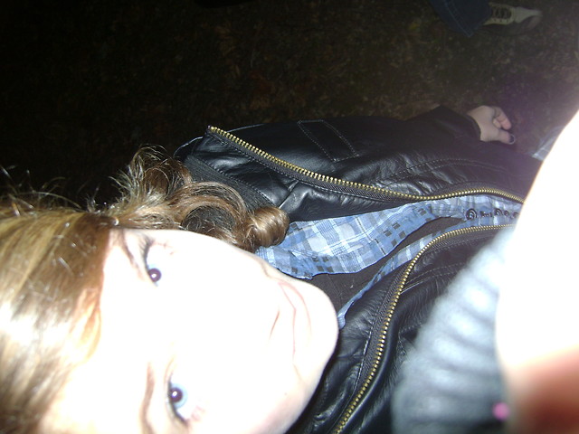 Niach ; D 