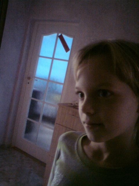 Mojee.