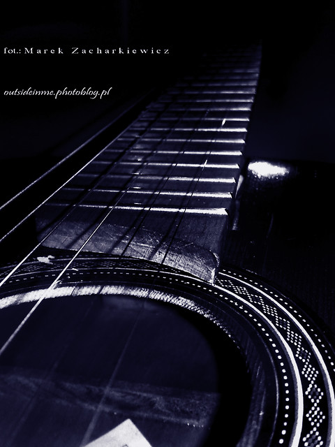 gitara.