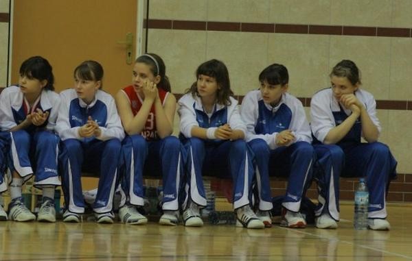 DziewcZyny z naszej klasy :)))
