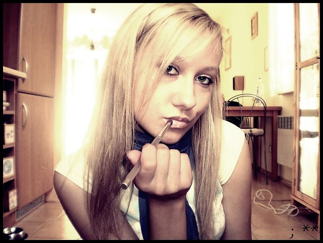 Ksiniczka. ; *