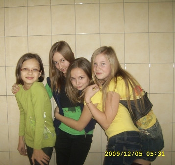 Z moimi .. ^ ^