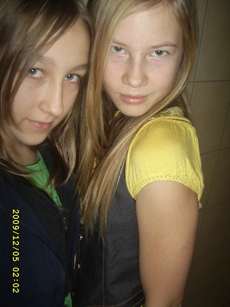 Z Sysi ; *