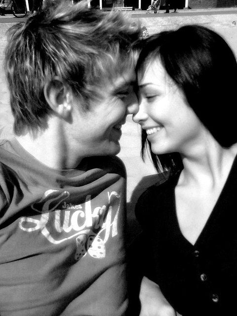 Andy & Agyy ; *