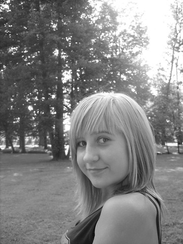 W YCIU WANE S TYLKO CHWILE:]