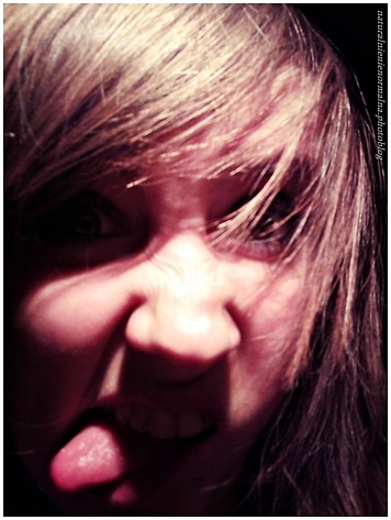 ... bleeeee ;x.