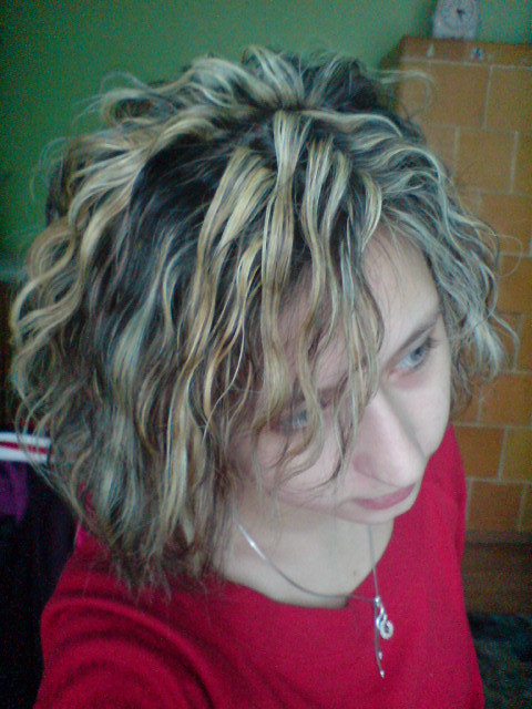 BLONDI