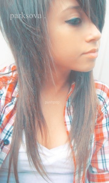 trzy . ; d