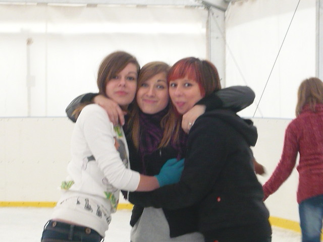 z nimi ^^