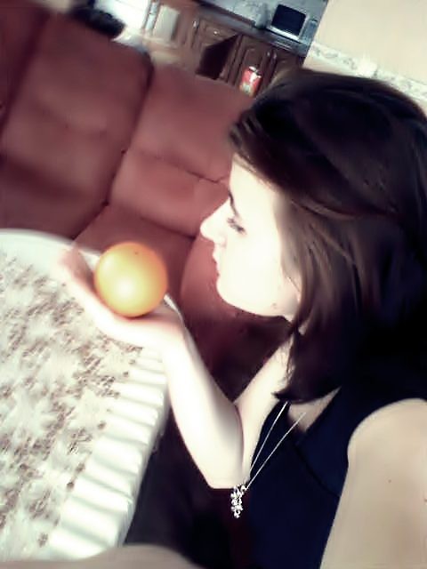 Pomaraczowo. ;d 