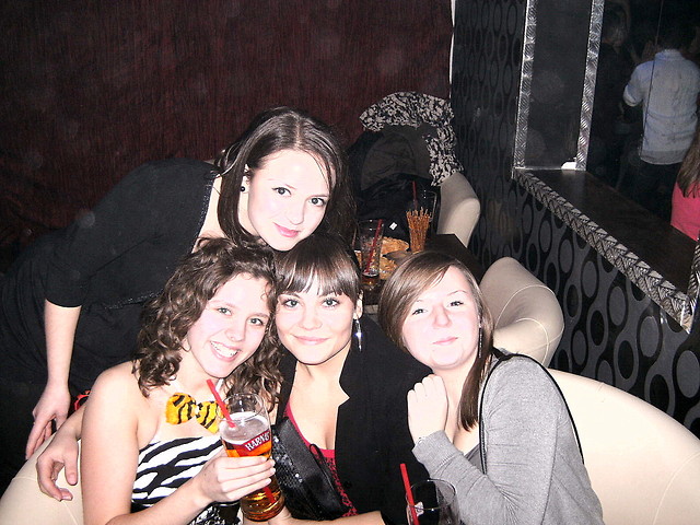 18-tka Ewciiii ;D :*