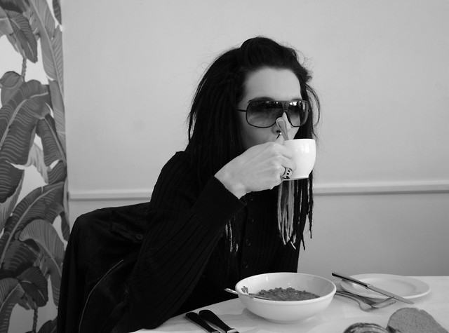 Przystojniak ;**
