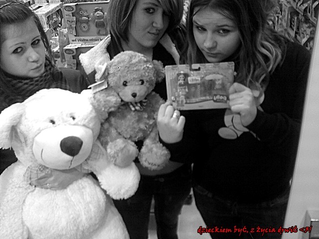 staareee. 