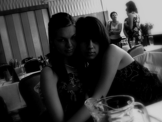 Z ni:):*