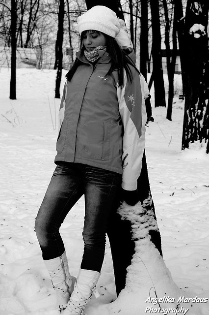 by Angelaa ;**