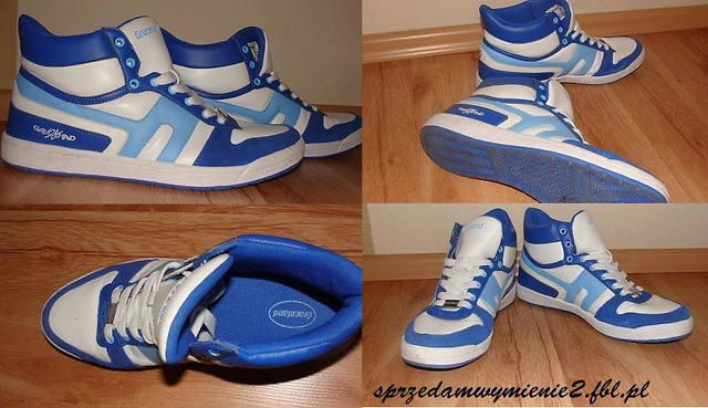Buty za kostke.