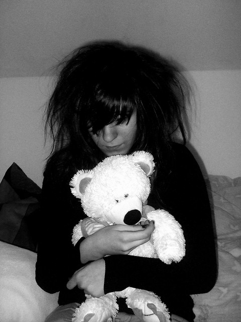 Emo < / 3