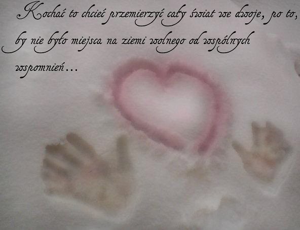 W niegu wyryte...