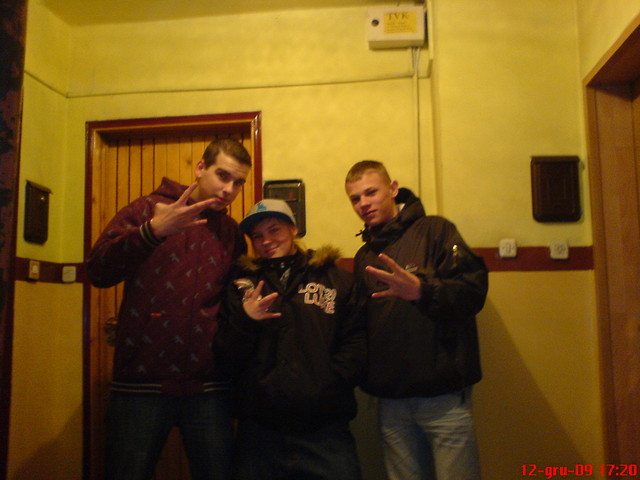 zule:D