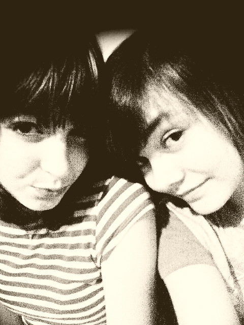 Kocham  ; ****