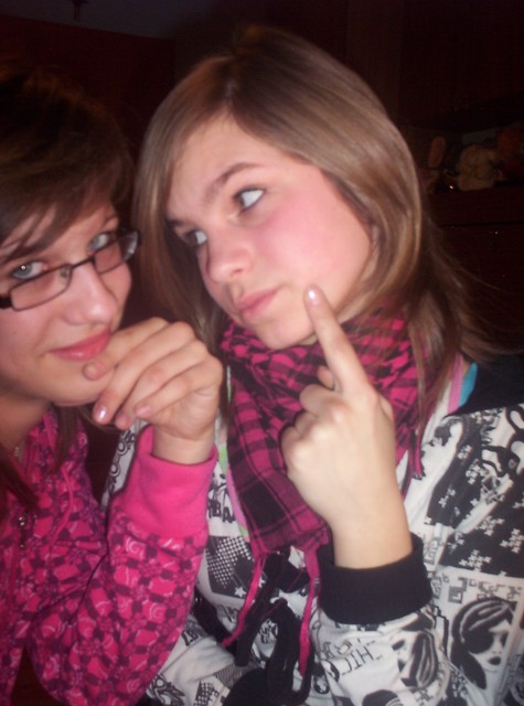 ze Smeruskiem:*