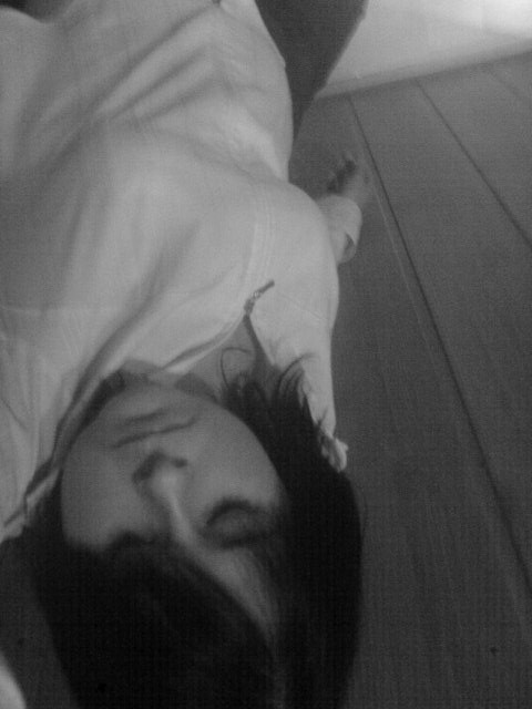 stare. ;/