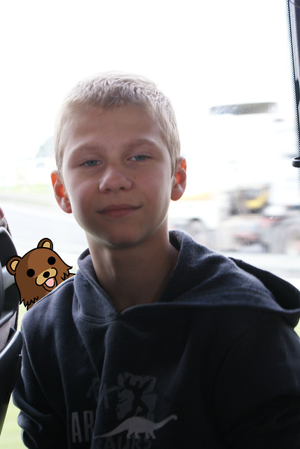 Tomek i Pedobear