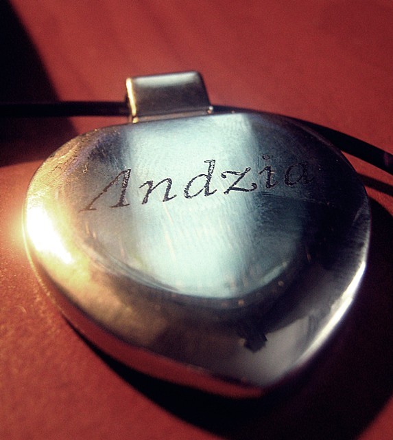 Krliczek od drugiej strony..:**