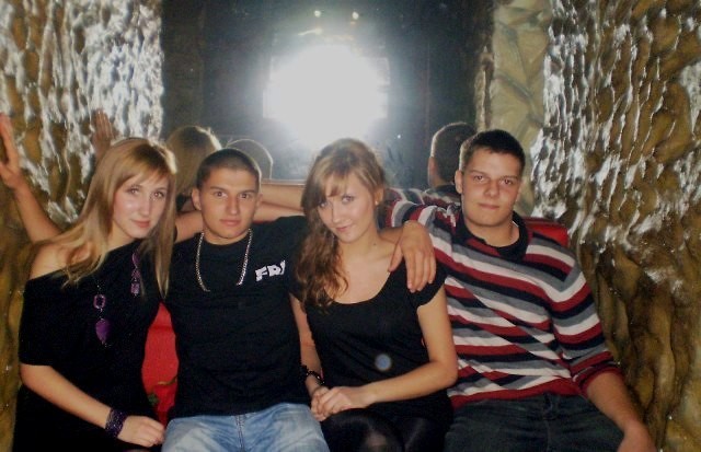 18 Bazyla, Iski, Roba i innych..