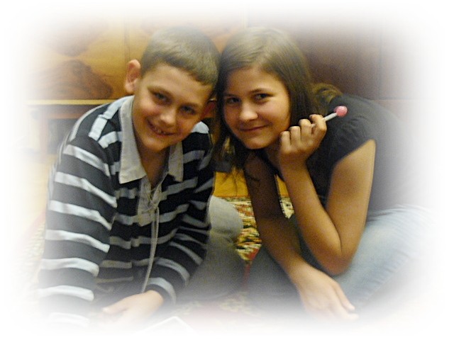 ja i moja sis *)