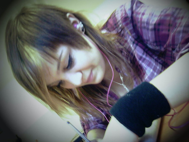 By Tomu