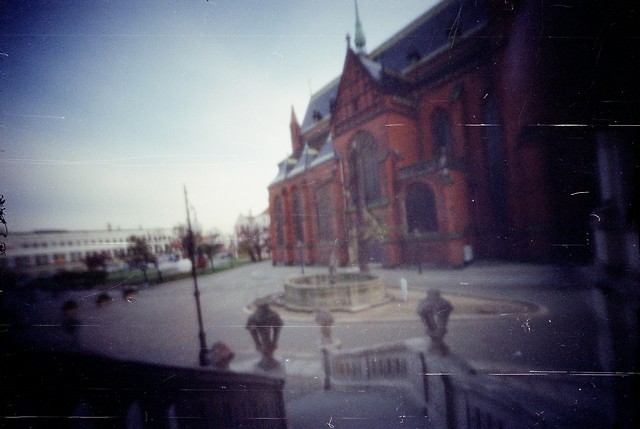 Pinhole