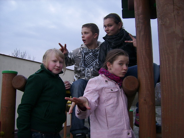 z KoLeAnKaMi ;**