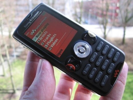 SE w810i