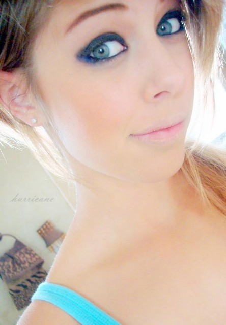 # 32