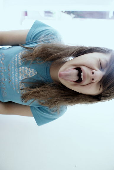 Jzycek .? ;>