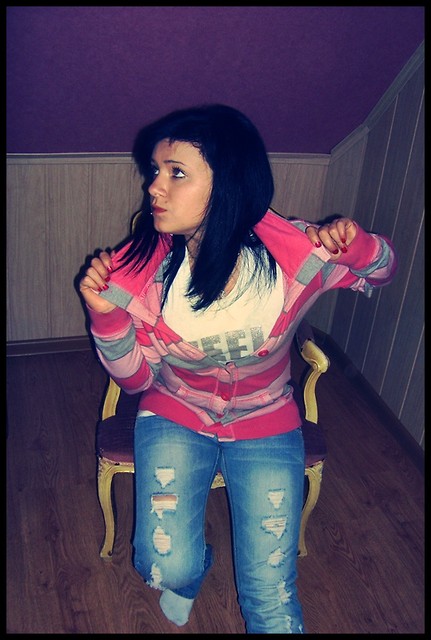 Instynkt ; ).