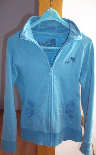 niebieska bluza HOUSE
