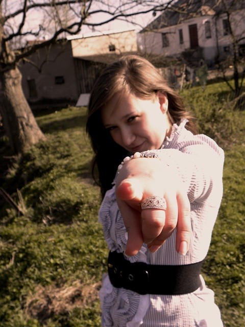 Pyza w Krainie Czarw.